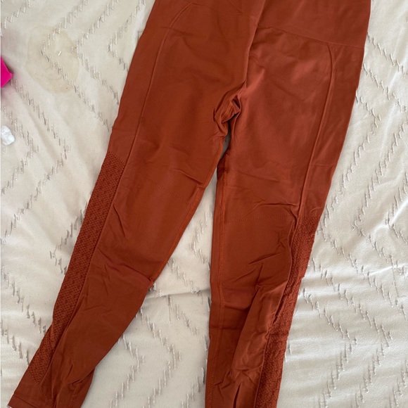 Fabletics Leggings! - Picture 3 of 3